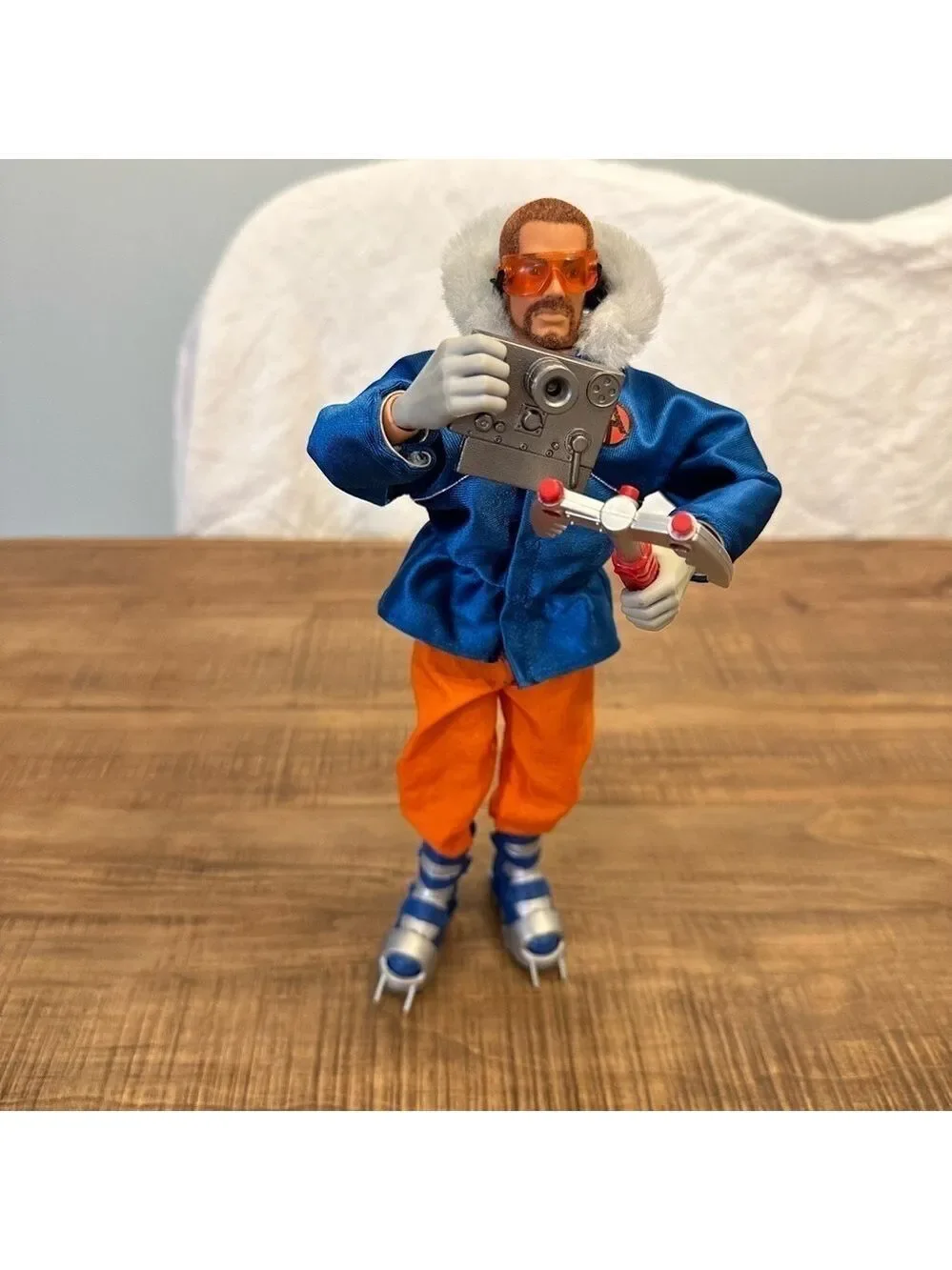 Vintage 2001 GI Joe Adventure Team Search for the Yeti 12” Action Figure